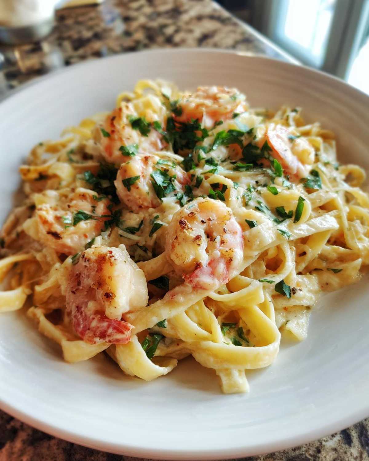 Cajun Shrimp Alfredo Pasta - detail 3