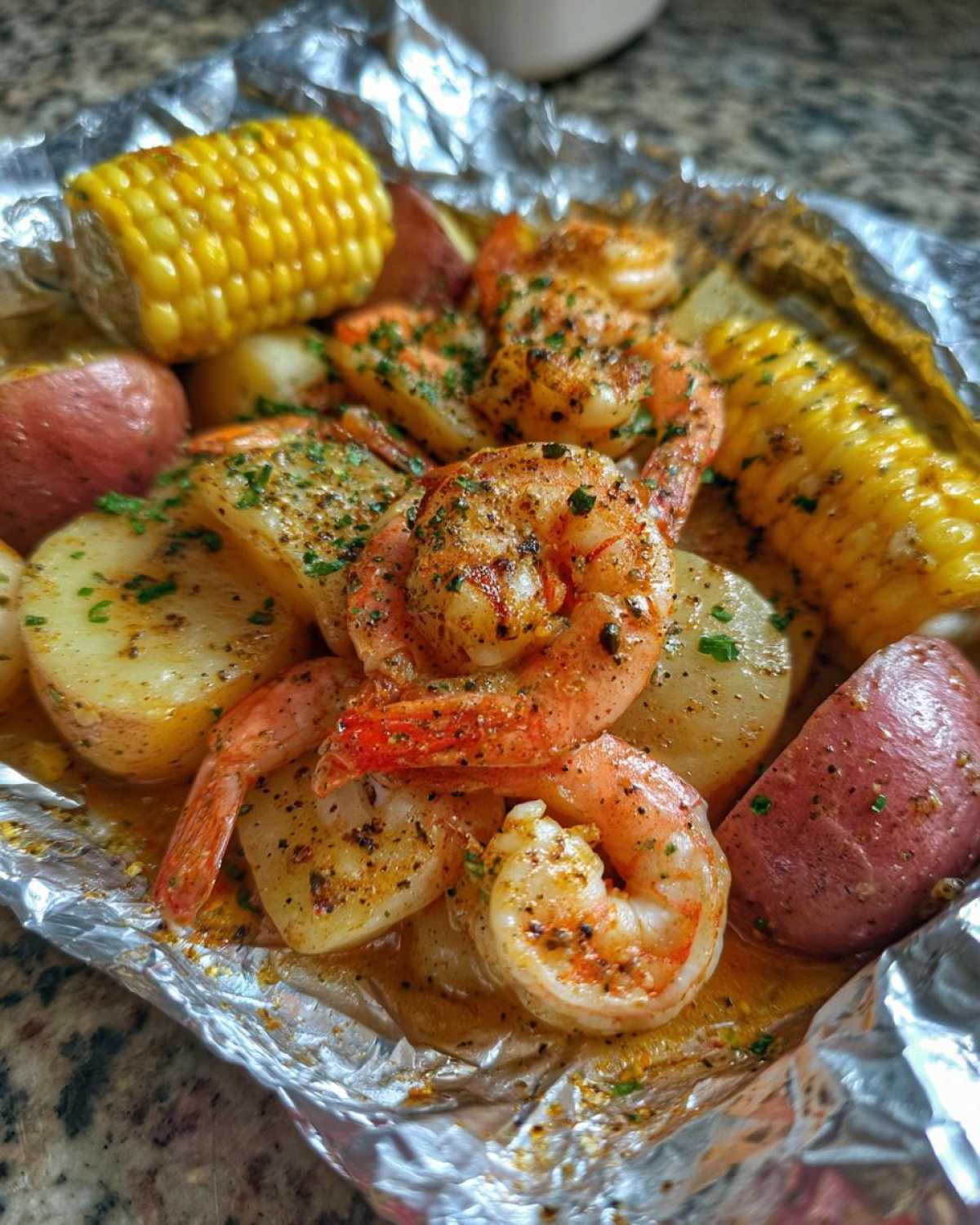 Cajun Shrimp Boil Foil Packets - detail 3