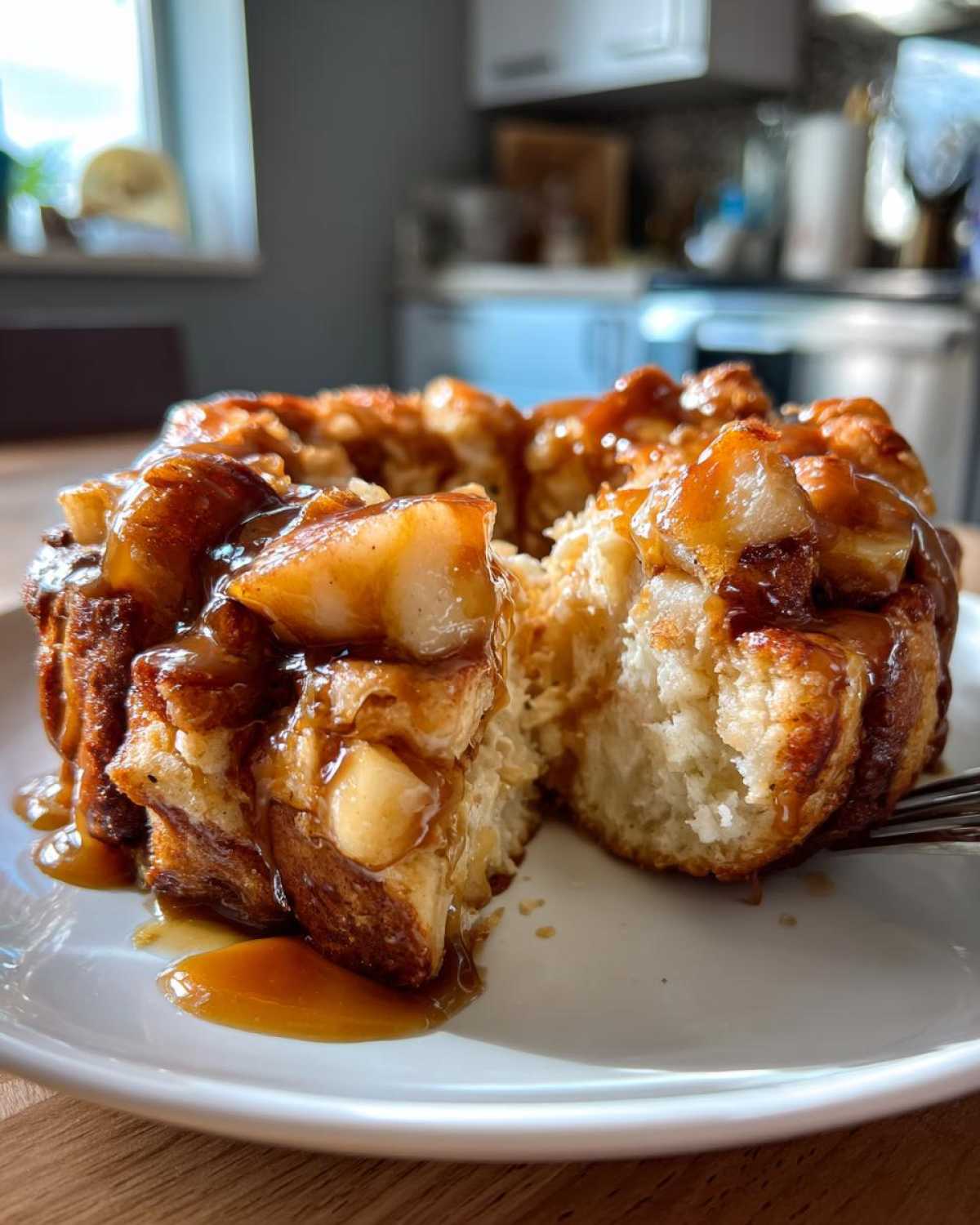 Caramel Apple Monkey Bread - detail 1