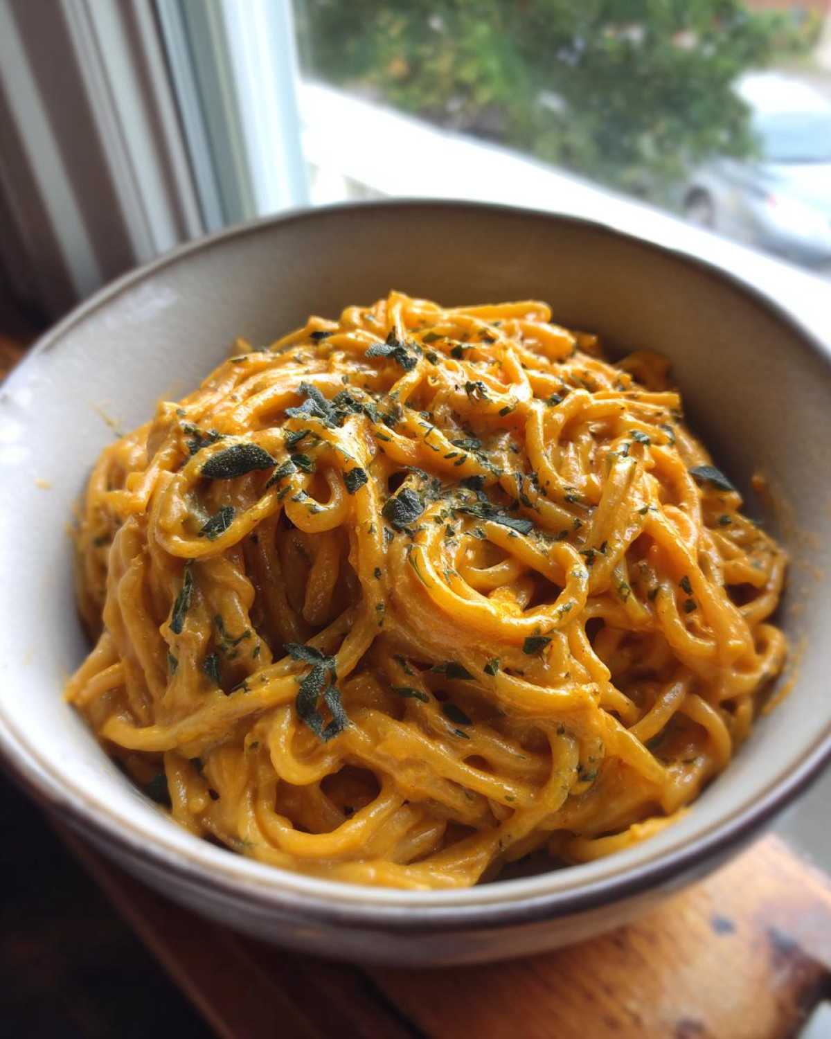 Creamy Pumpkin Sage Pasta - detail 4