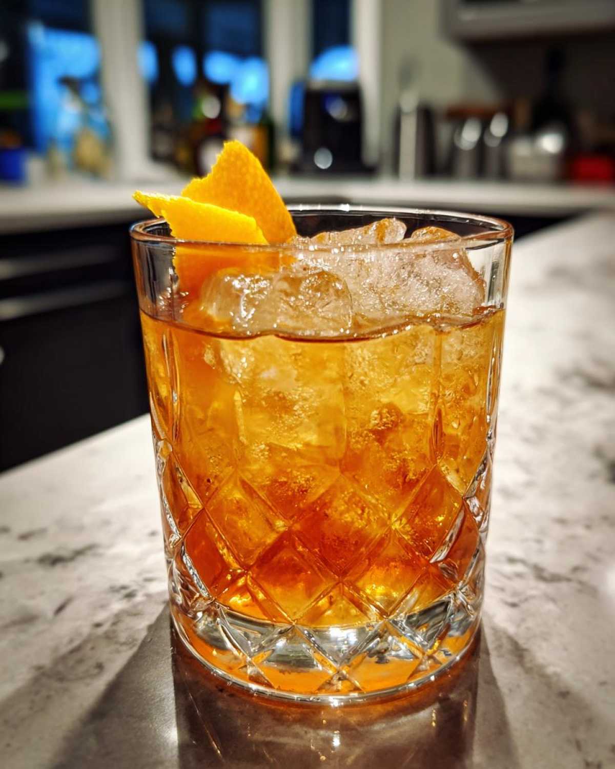 Maple Old Fashioned Cocktail - detail 1