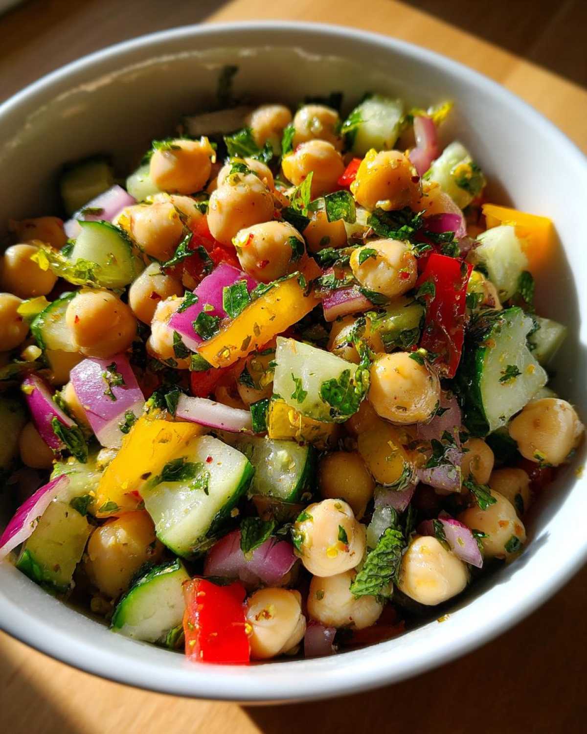 Mediterranean Chickpea Salad - detail 2