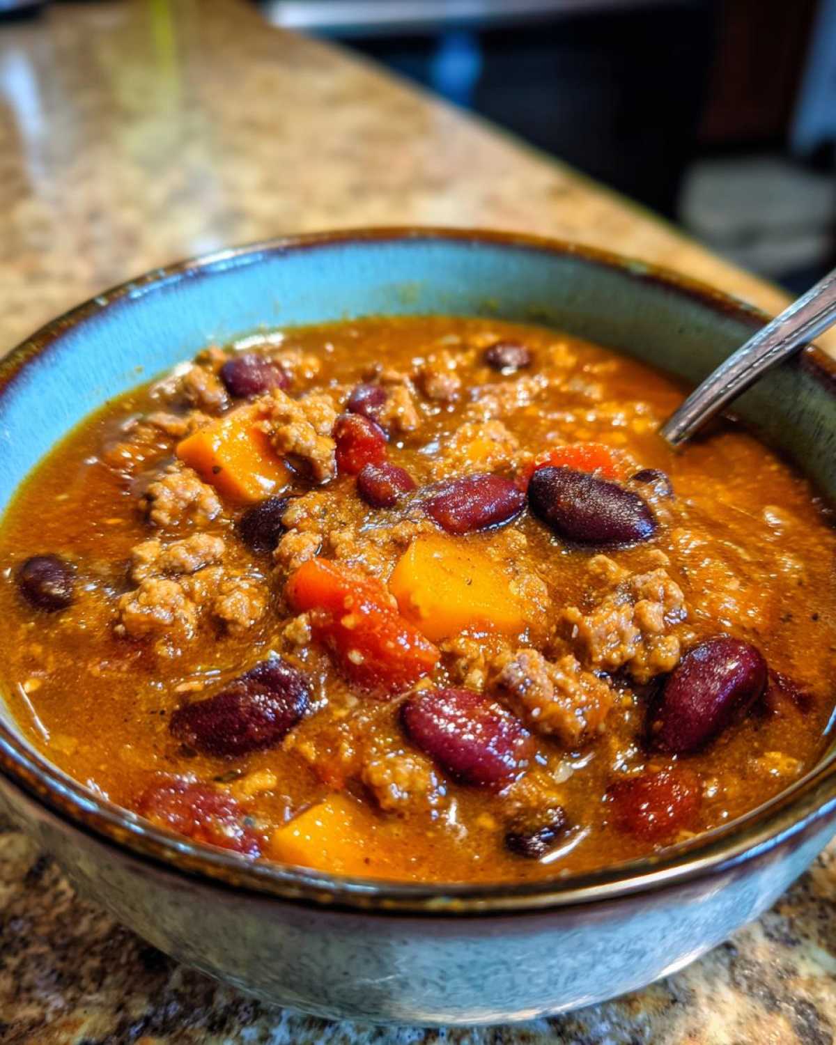 Slow Cooker Pumpkin Turkey Chili - detail 3