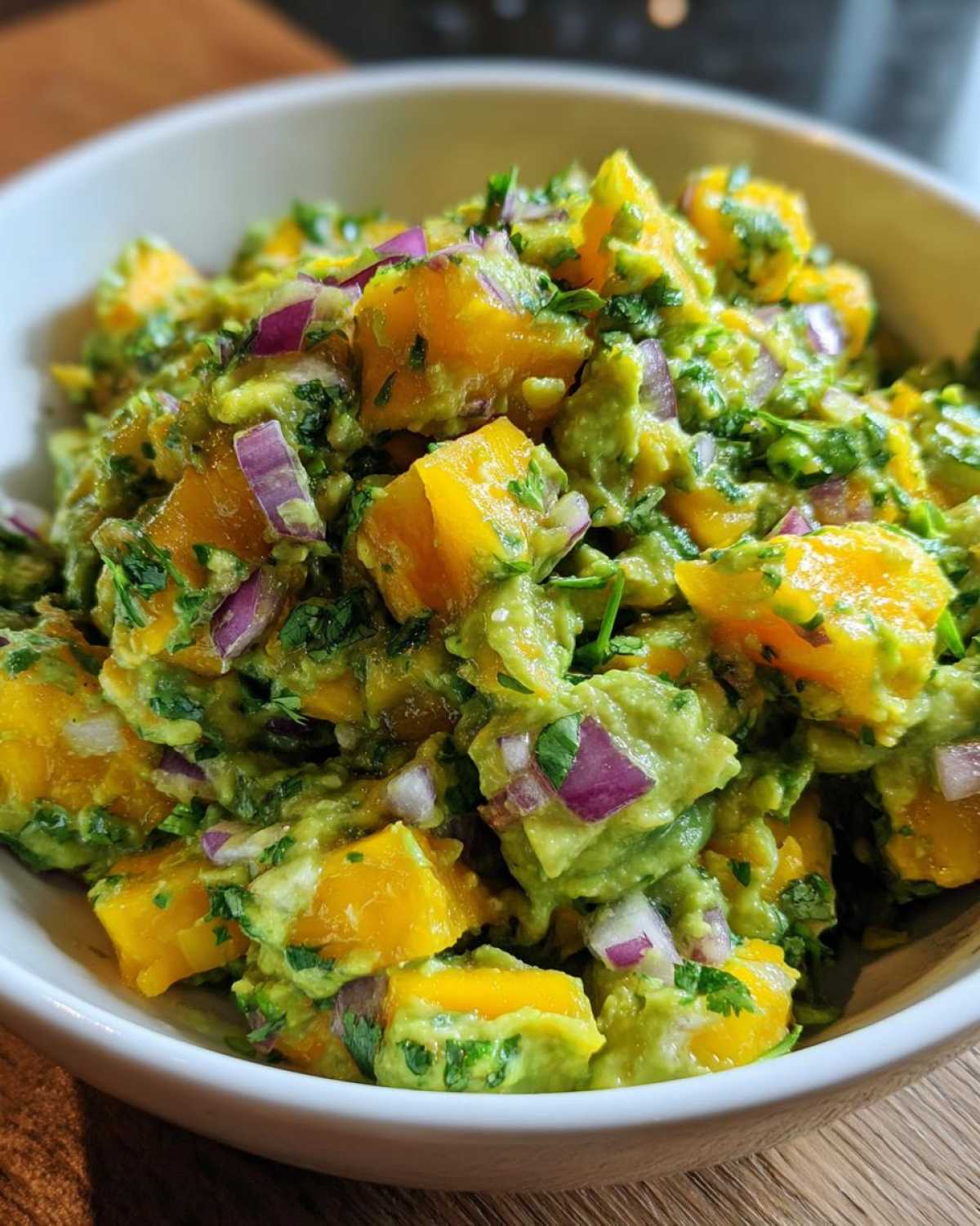 Spicy Mango Guacamole - detail 2