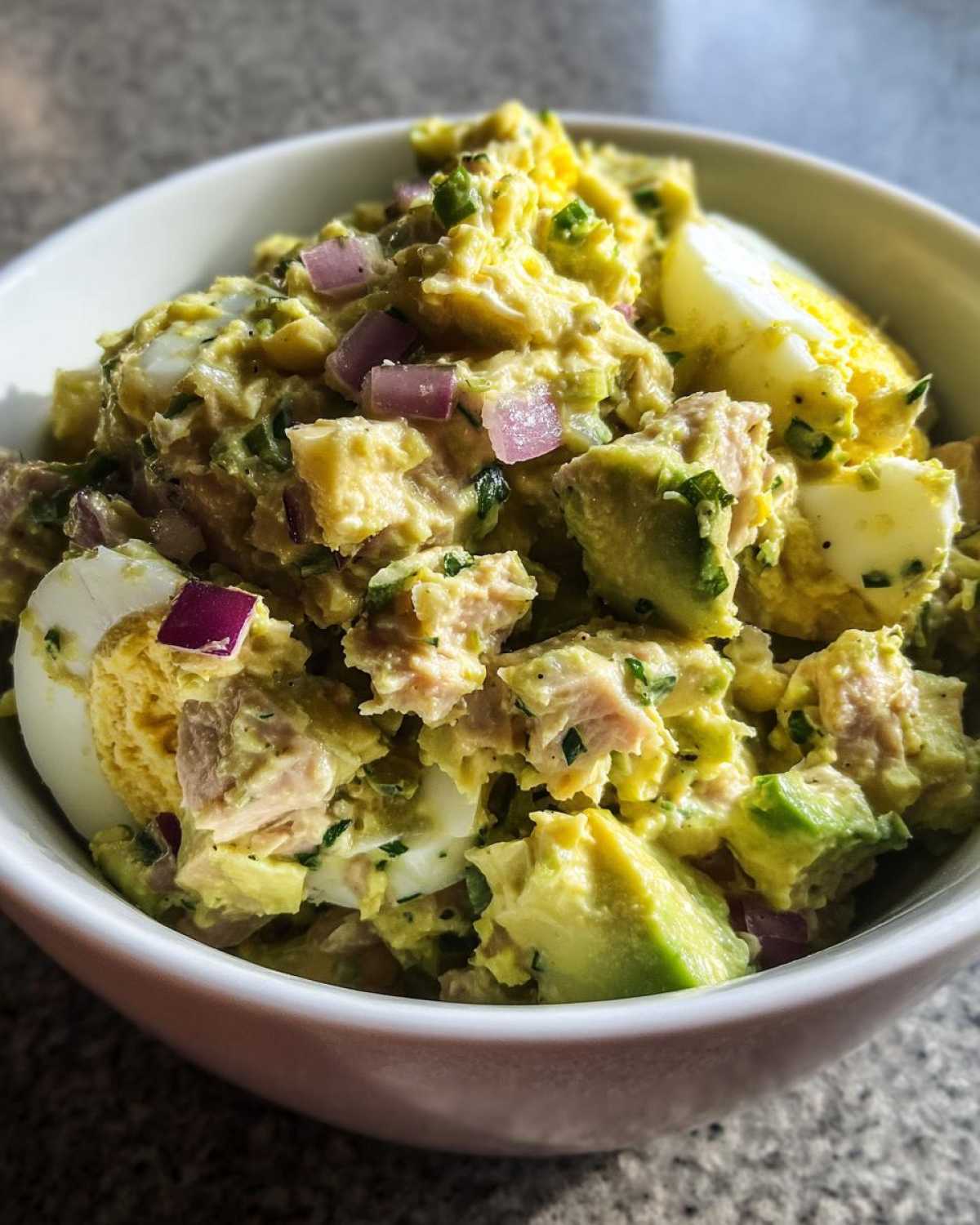 Tuna Avocado Egg Salad - detail 1