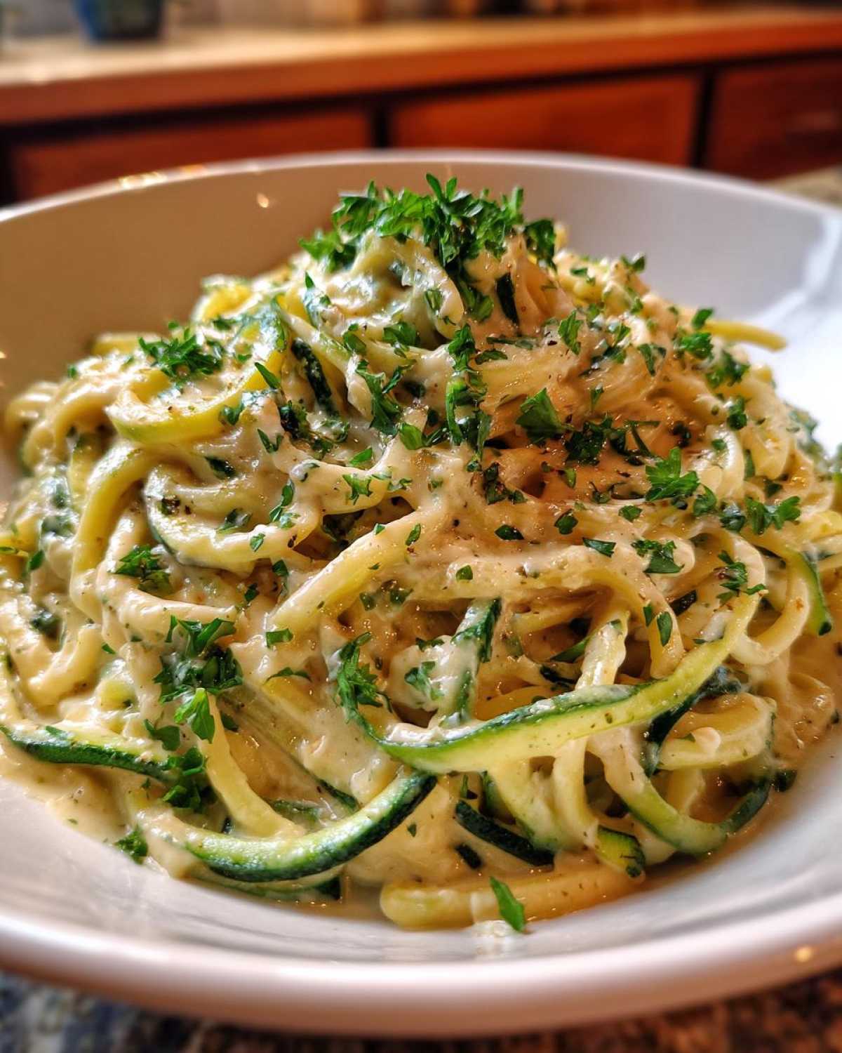 Zucchini Noodle Alfredo - detail 1